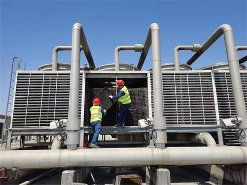 橫流冷卻塔選型細節有哪些？？(冷卻塔的選型)